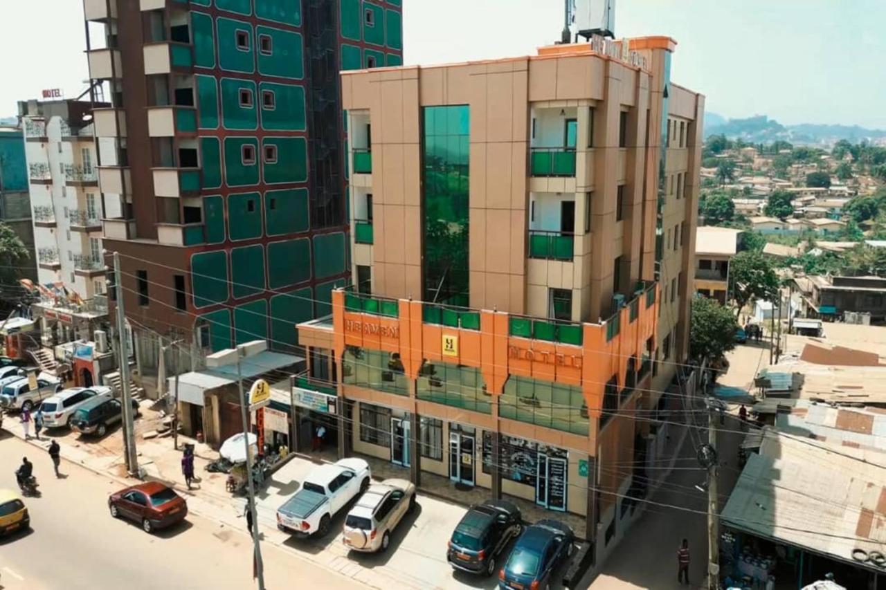 New Heaven Hotel Yaoundé エクステリア 写真