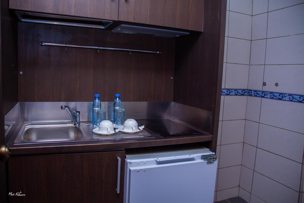 New Heaven Hotel Yaoundé エクステリア 写真